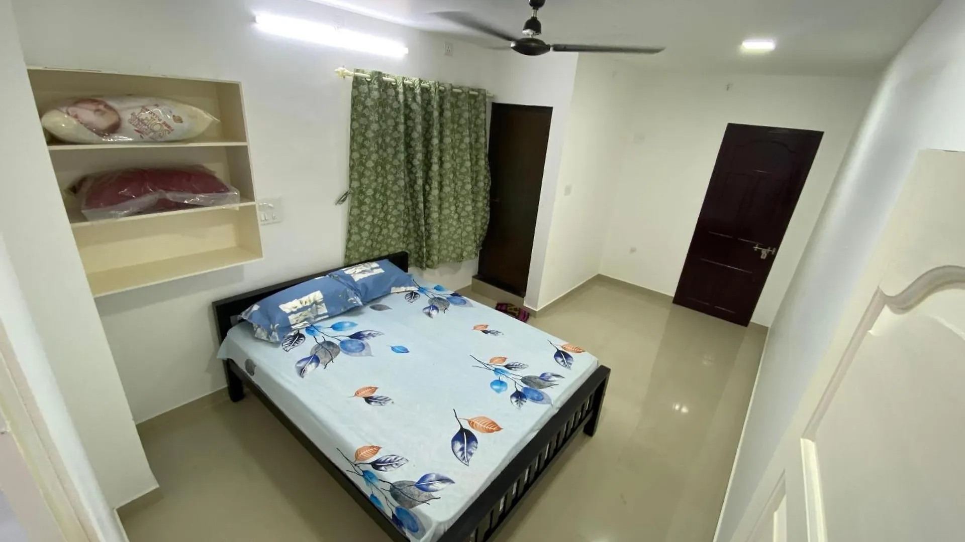 Vr City Homestay Kochi Daire
