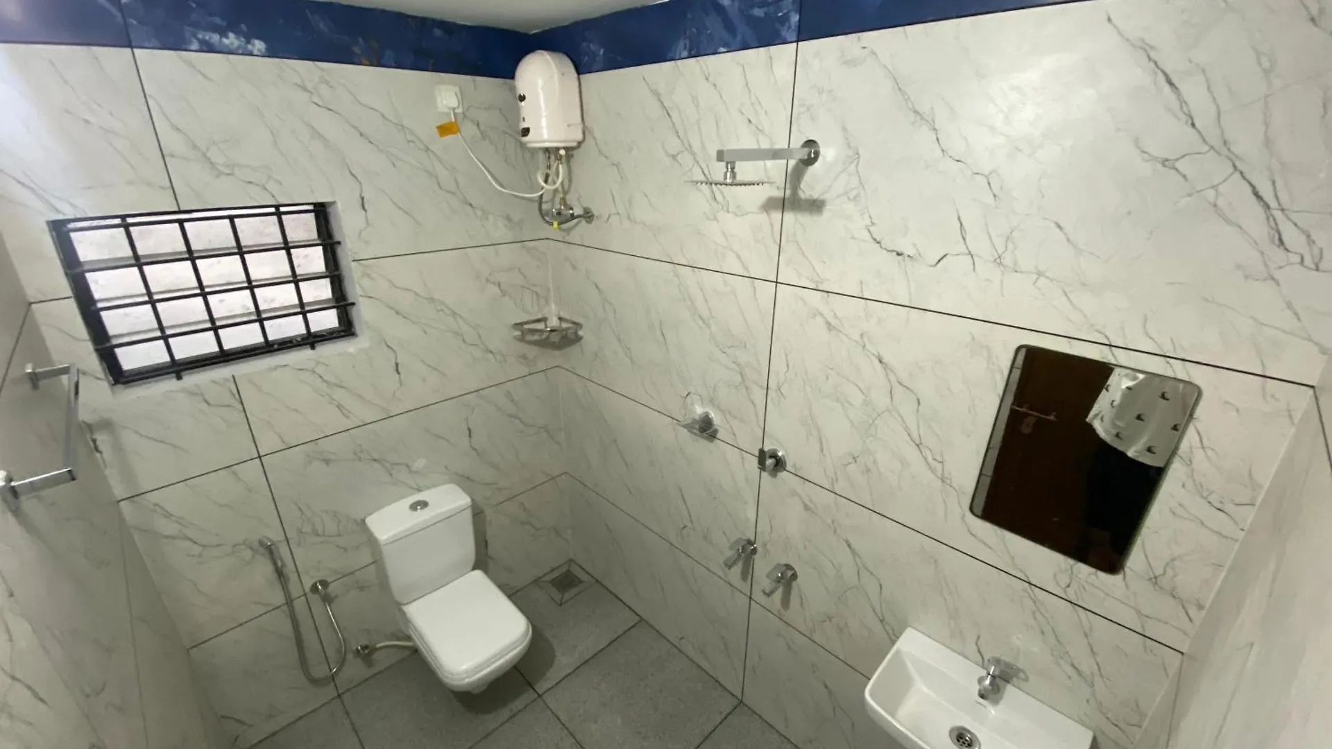 Vr City Homestay Kochi